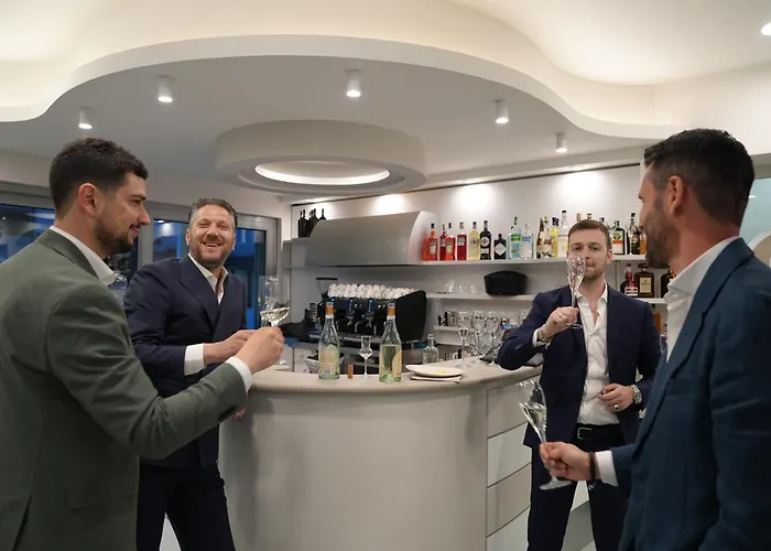 Regal 3* רימיני